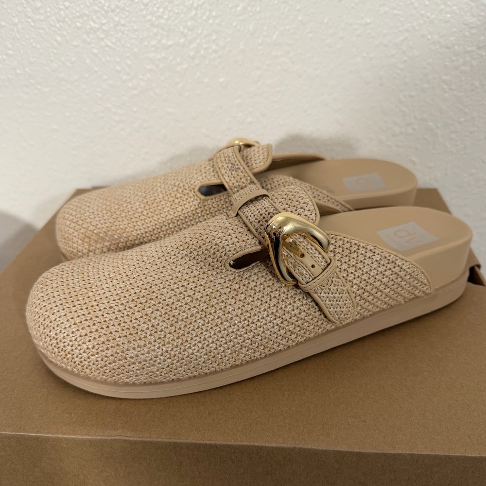 DV Dolce Vita Tan Brown Woven Mule Clogs Buckle Size 11 Raffia New without tags